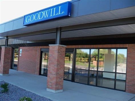 Goodwill missoula - About Goodwill Industries International. Goodwill Industries International supports a network of more than 150 local Goodwill organizations. To find the Goodwill headquarters responsible for your area, visit our locator. 